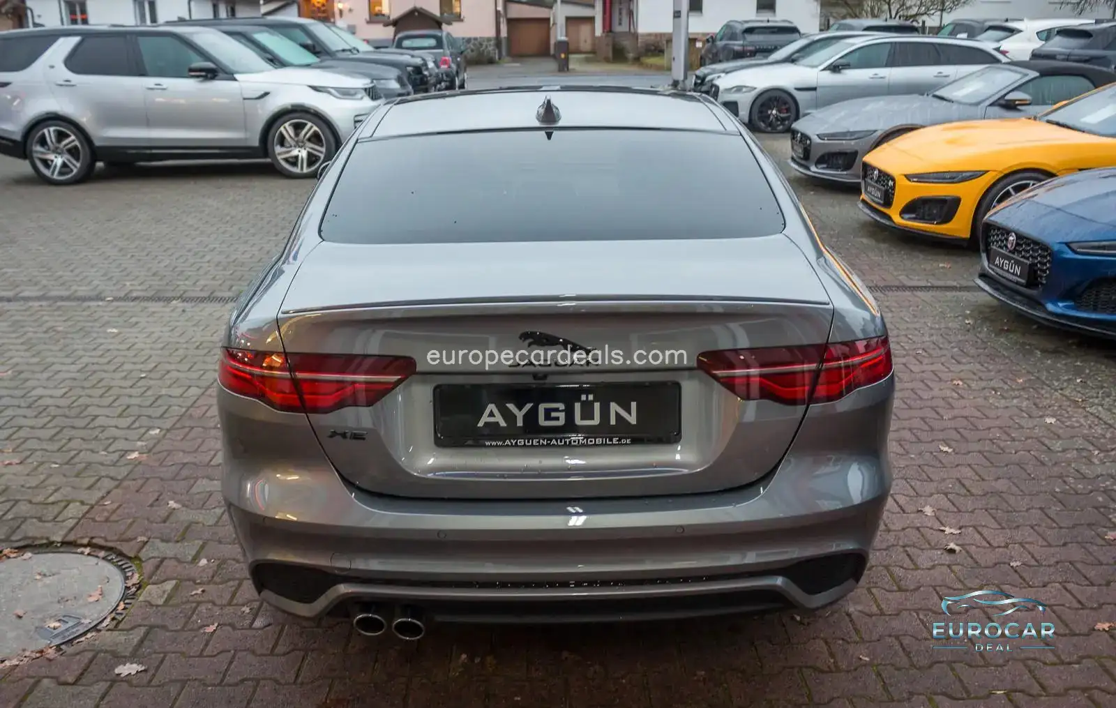 Jaguar XE