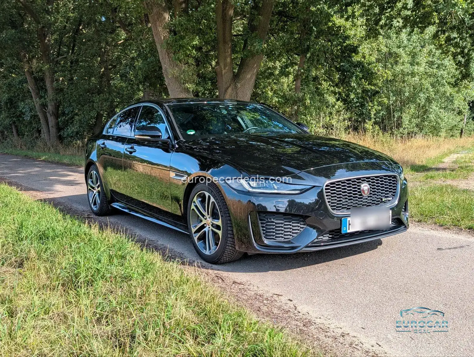 Jaguar XE