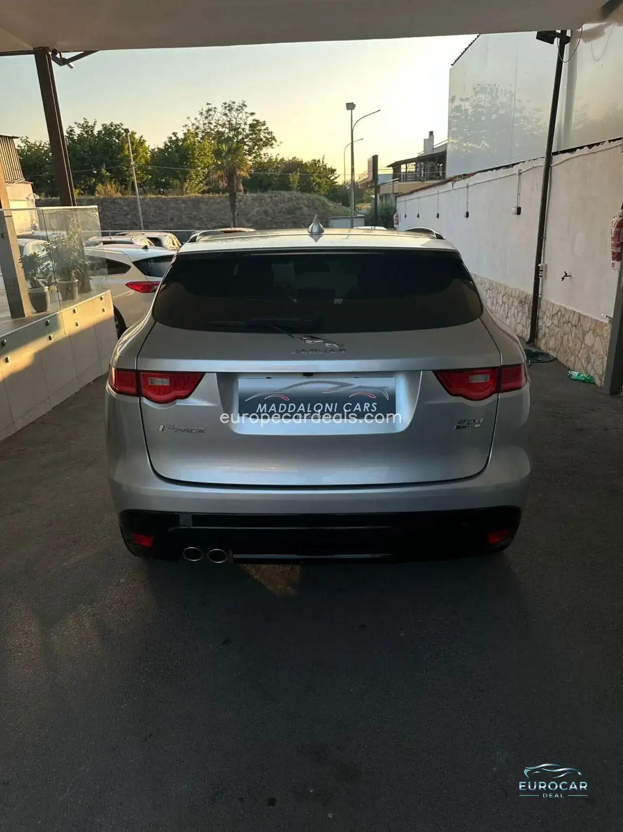 Jaguar F-Pace