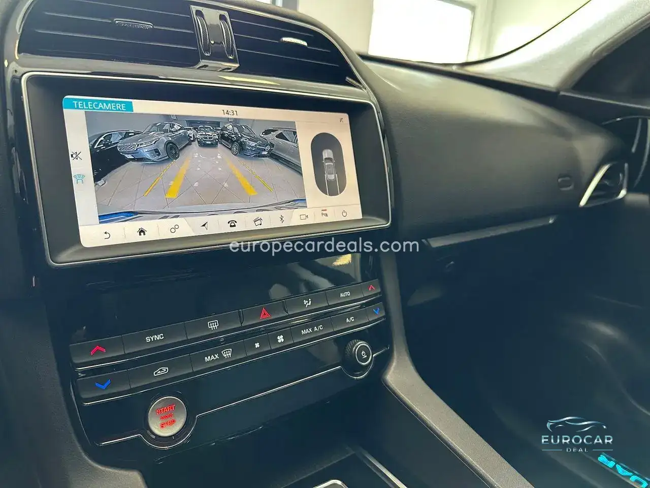 Jaguar F-Pace