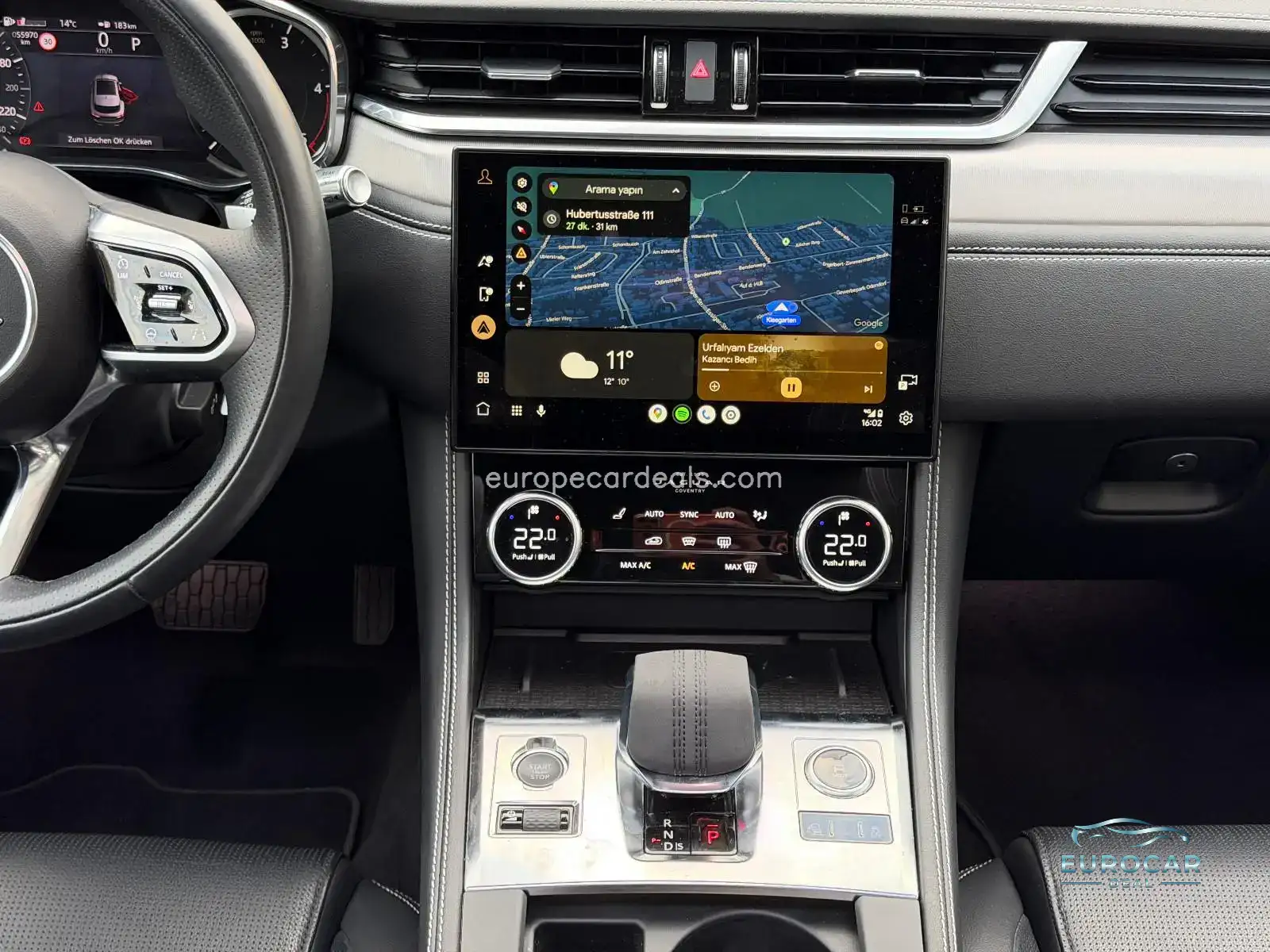 Jaguar F-Pace