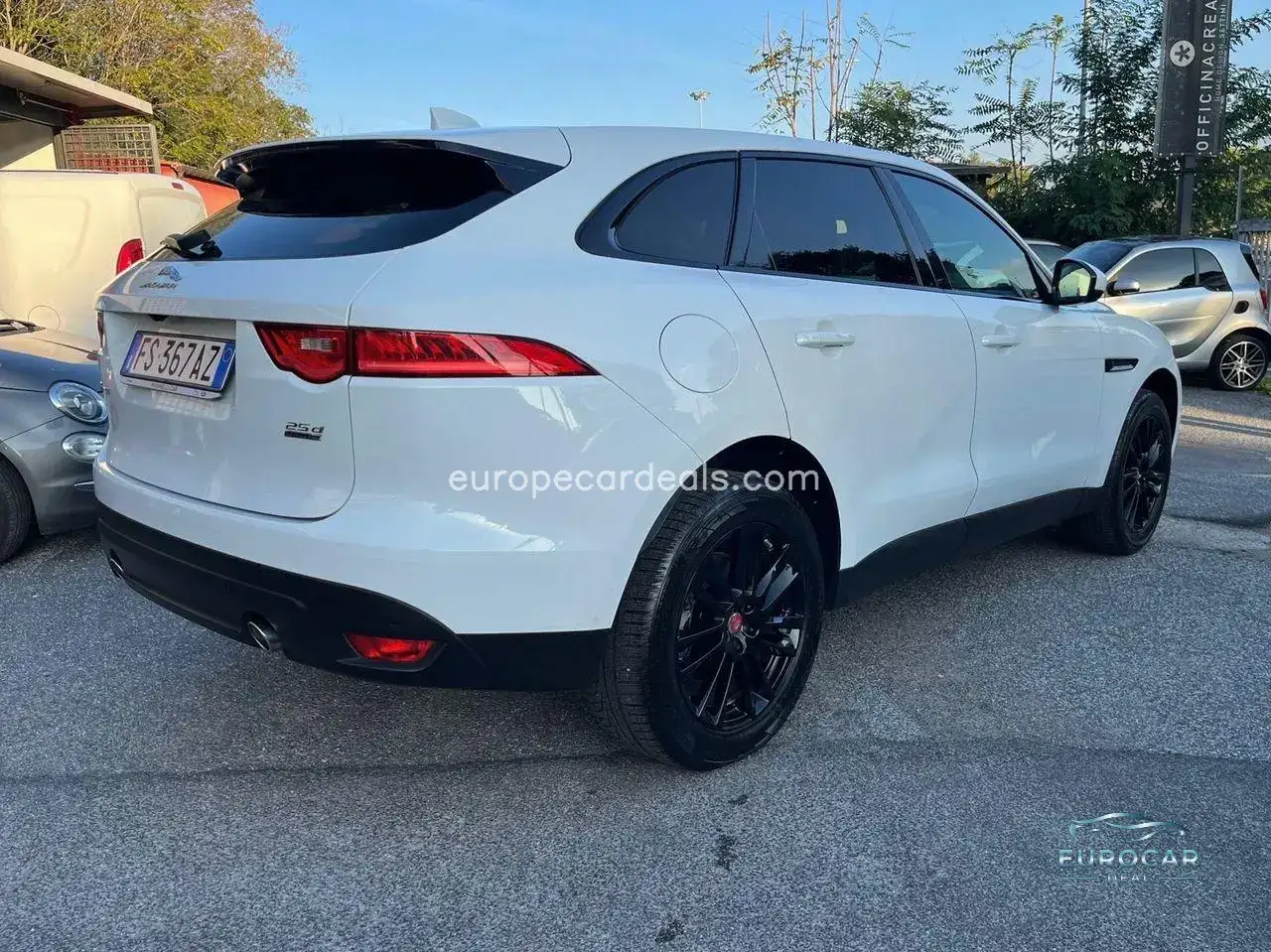 Jaguar F-Pace