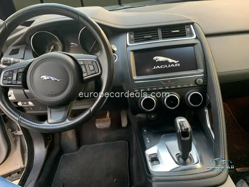 Jaguar E-Pace