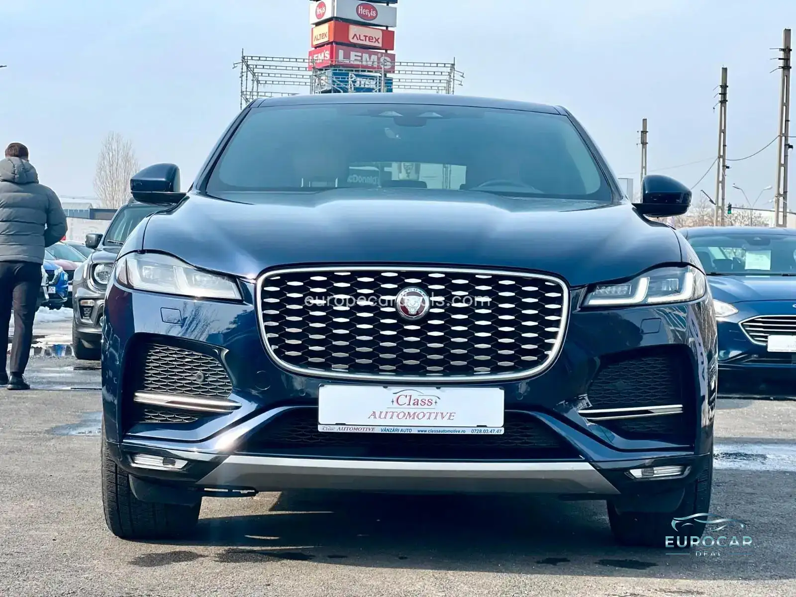 Jaguar F-Pace