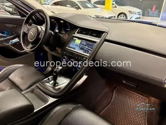 Jaguar E-Pace