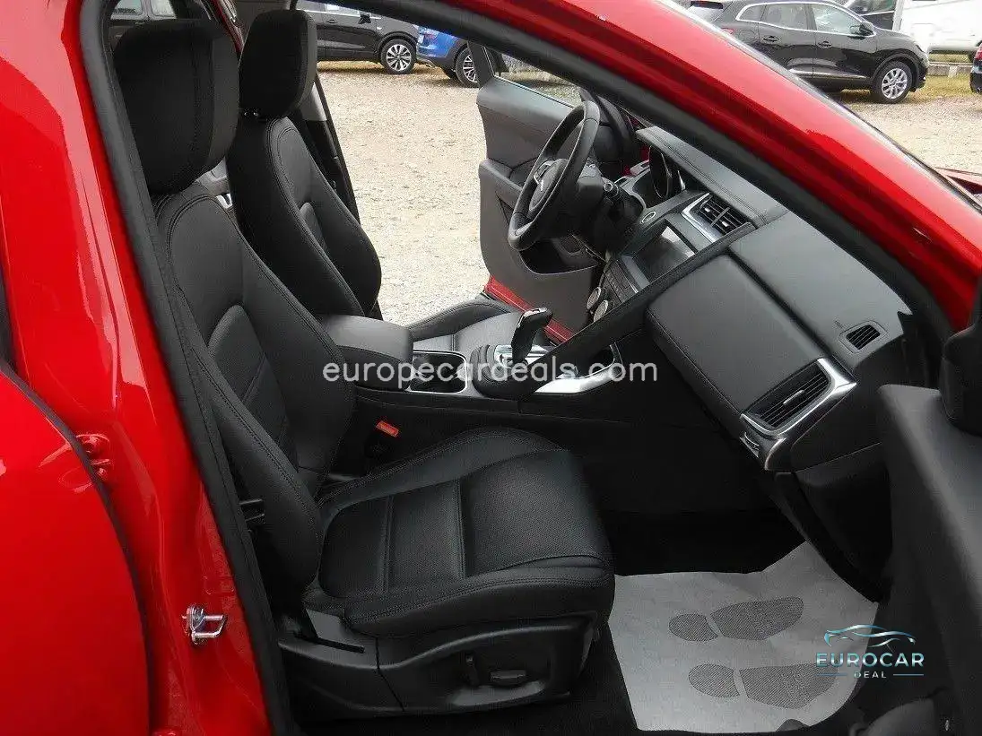 Jaguar E-Pace