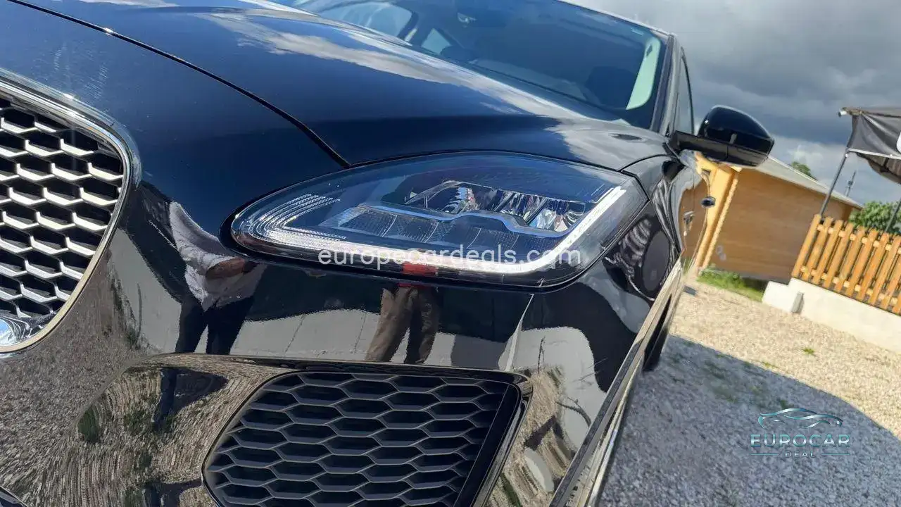 Jaguar E-Pace