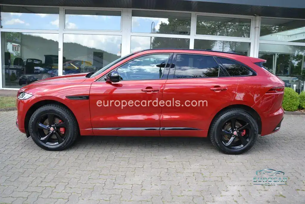 Jaguar F-Pace