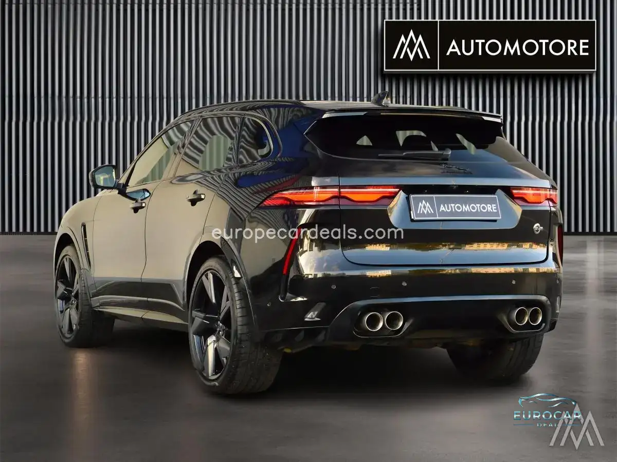 Jaguar F-Pace