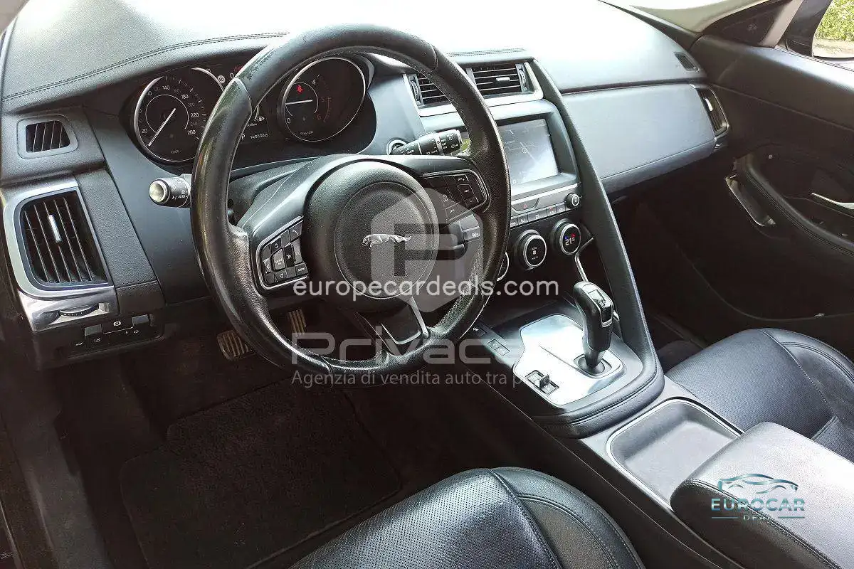 Jaguar E-Pace