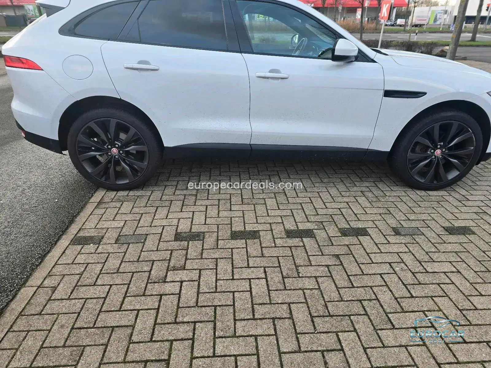 Jaguar F-Pace