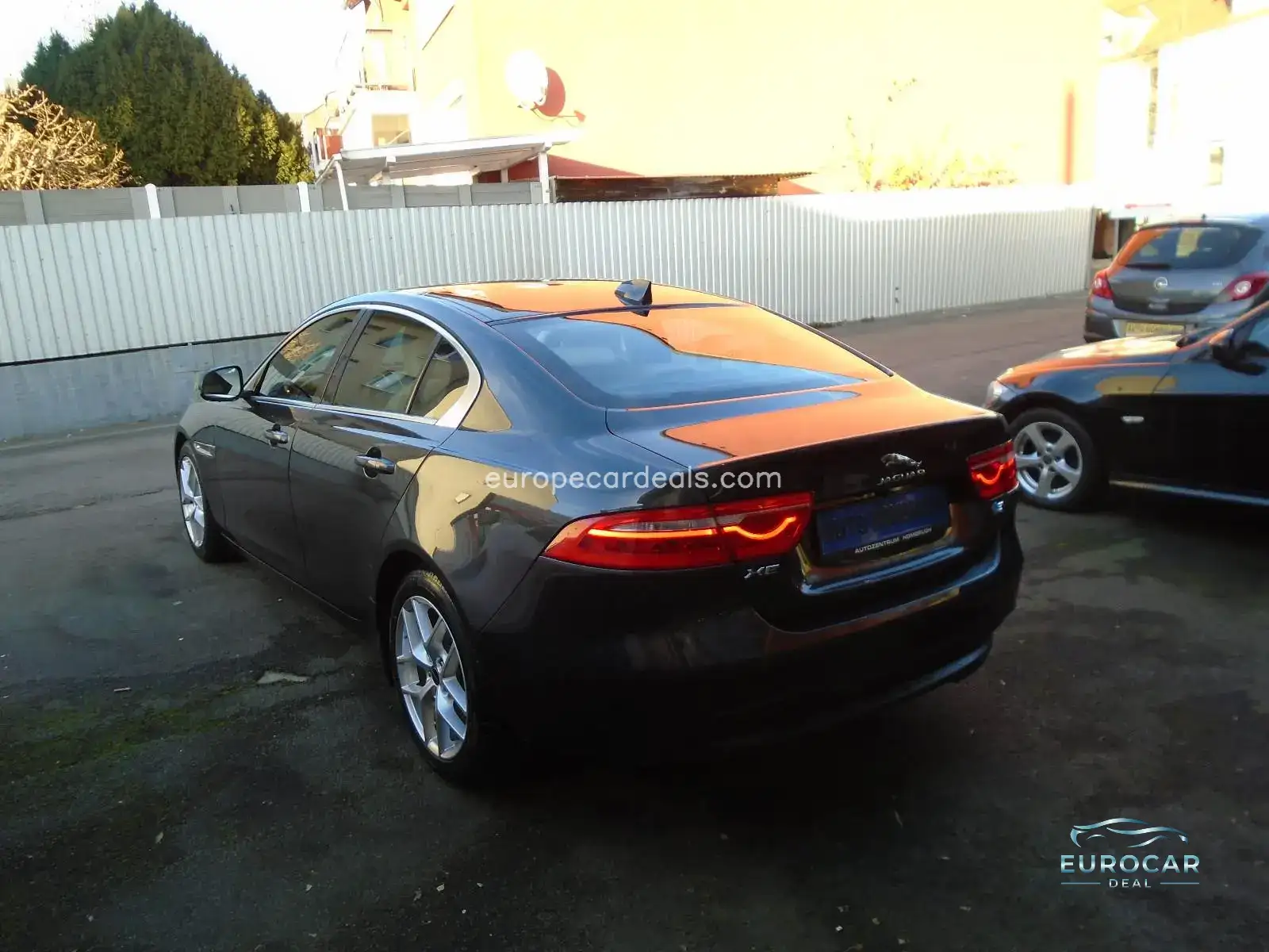 Jaguar XE