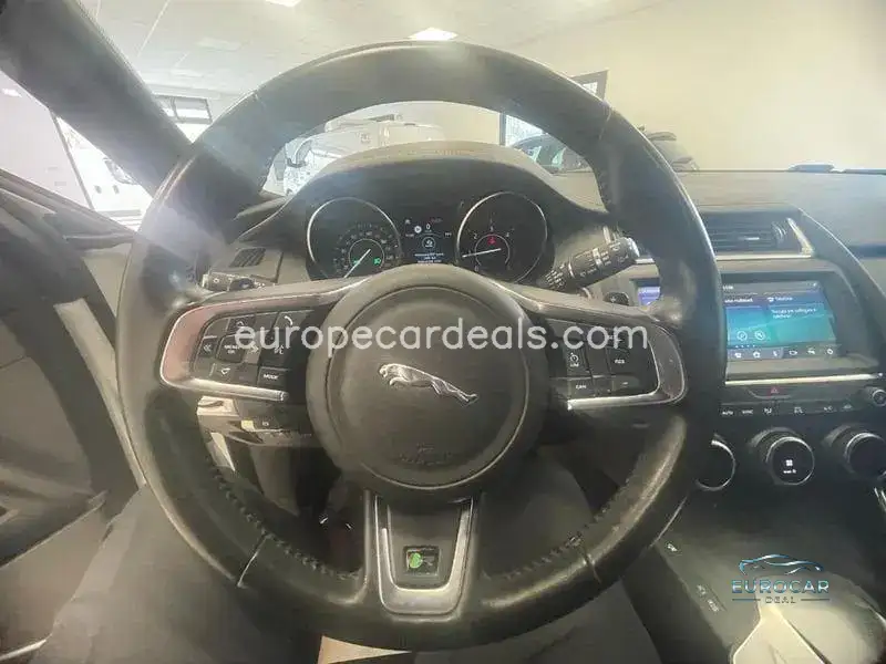 Jaguar E-Pace
