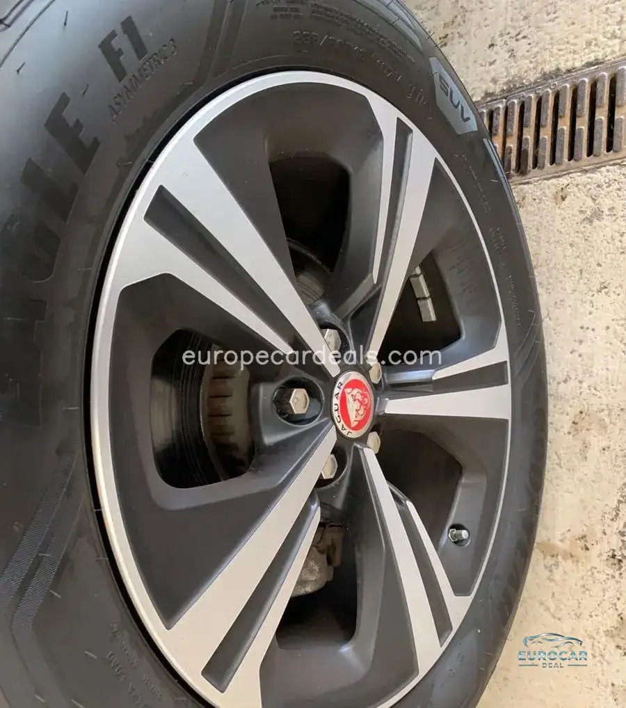 Jaguar E-Pace