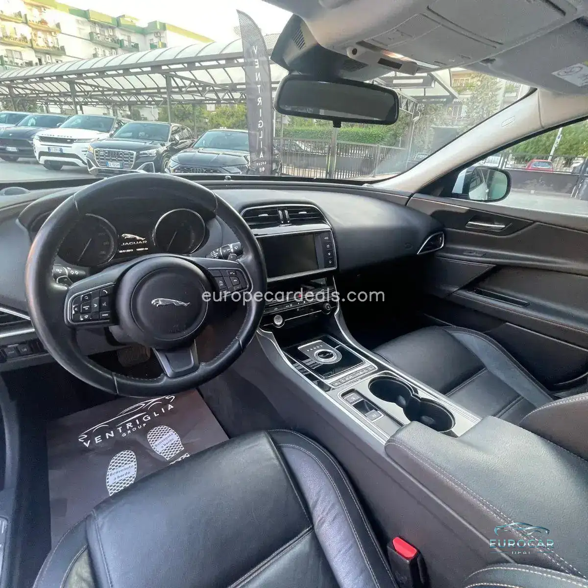 Jaguar XE