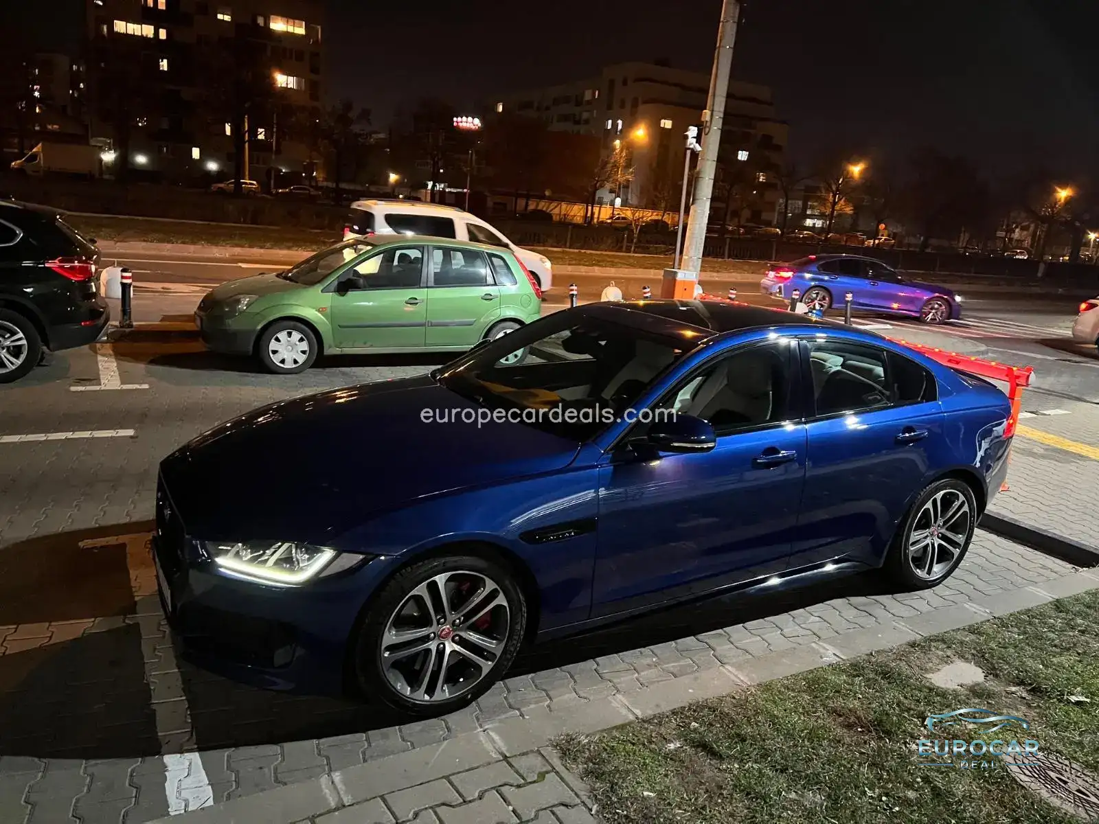 Jaguar XE