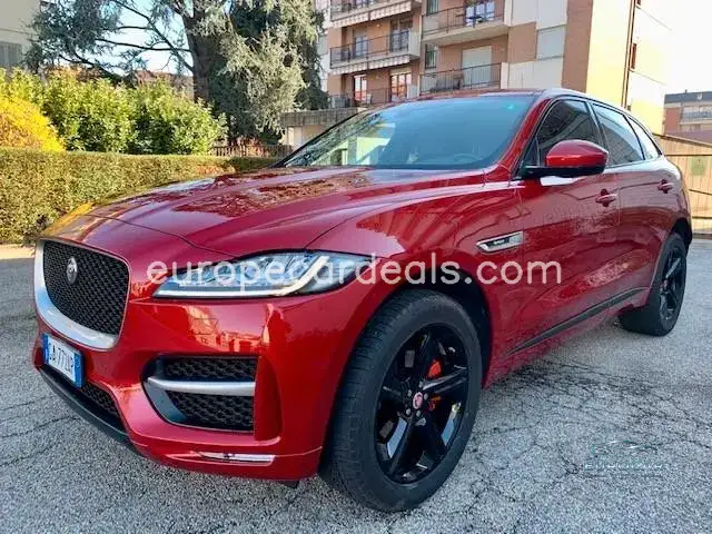 Jaguar F-Pace