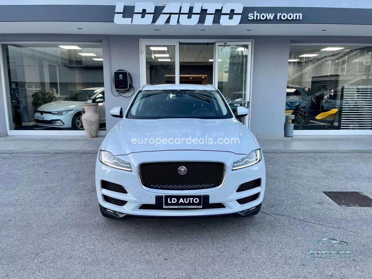 Jaguar F-Pace