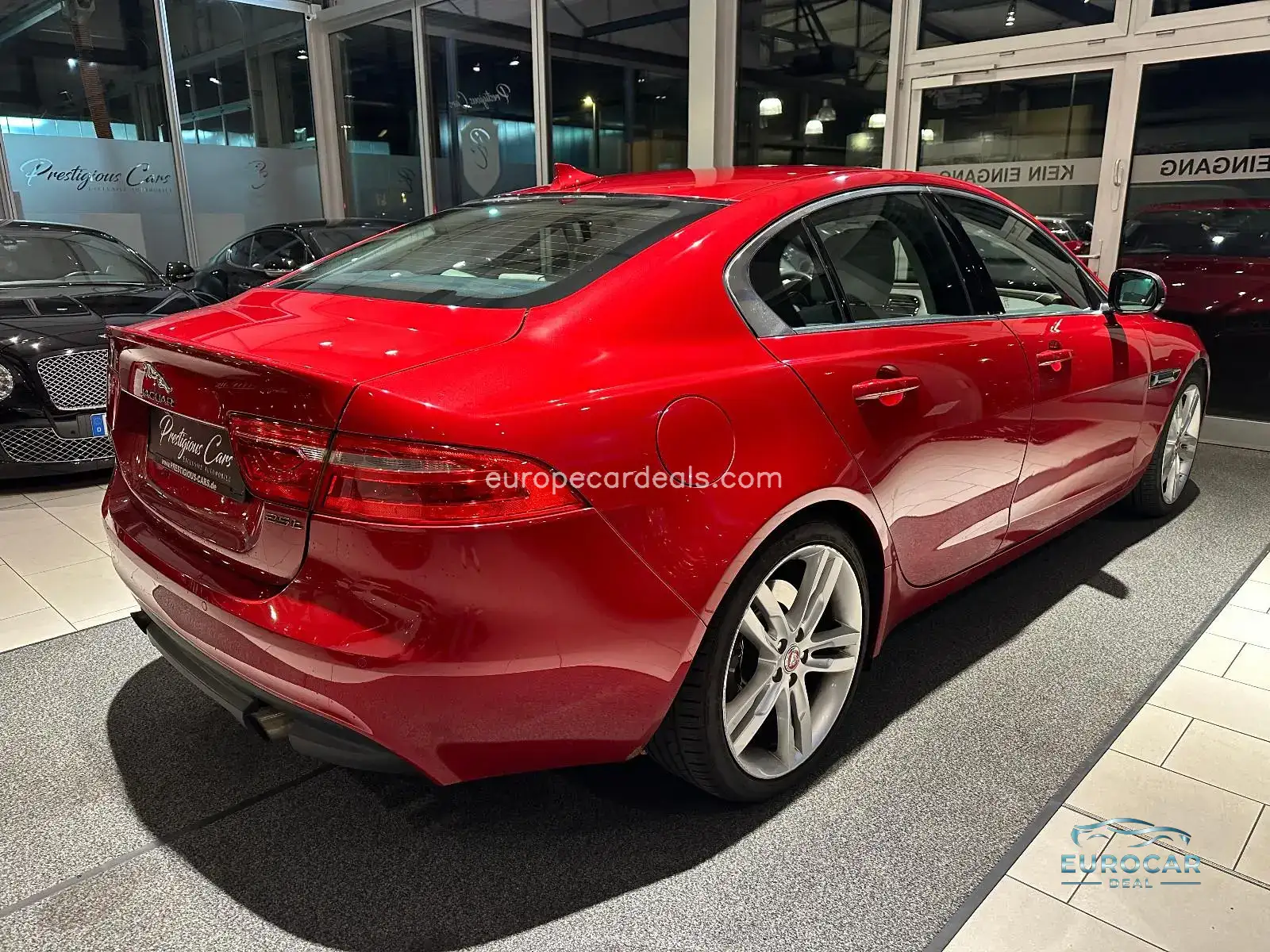 Jaguar XE