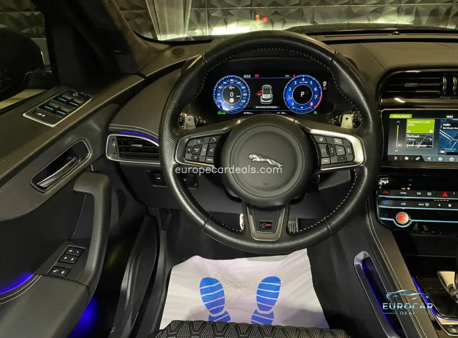 Jaguar F-Pace