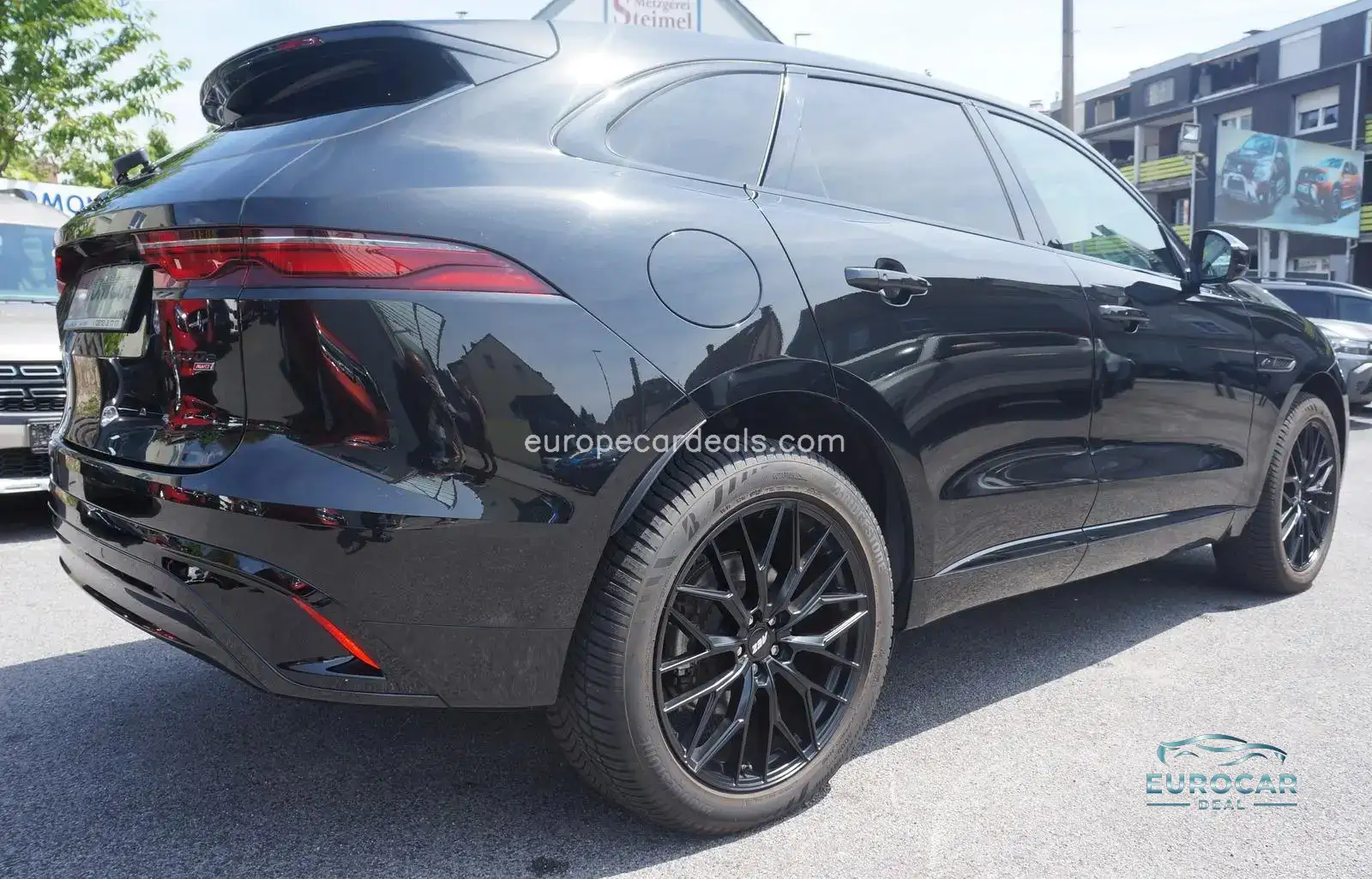 Jaguar F-Pace