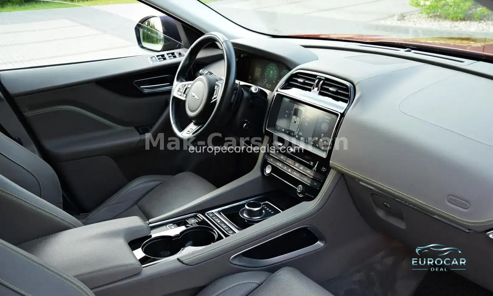 Jaguar F-Pace