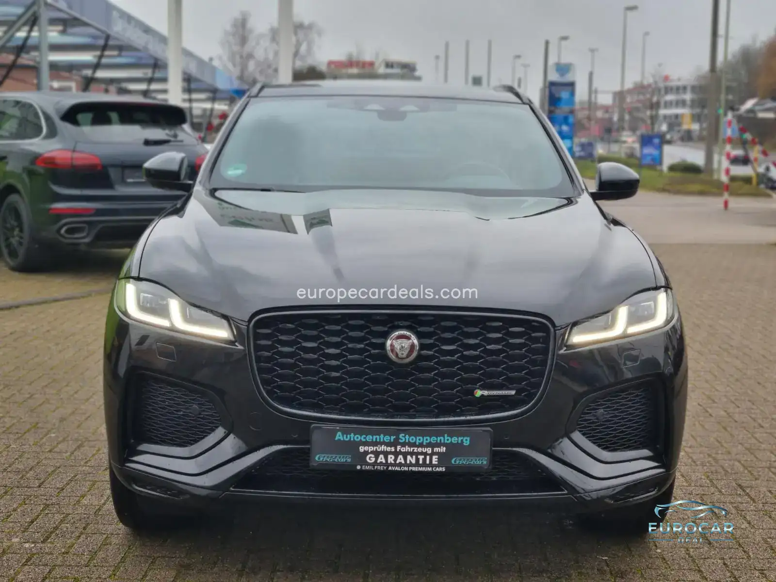 Jaguar F-Pace
