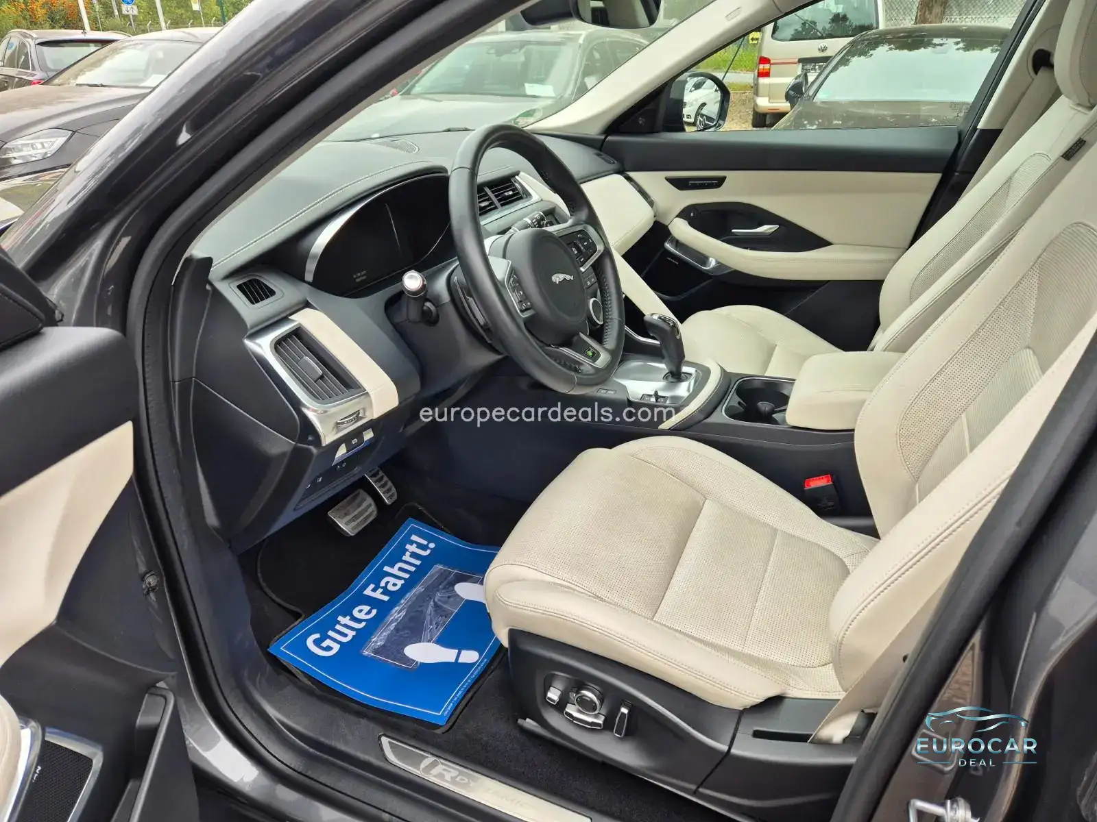 Jaguar E-Pace