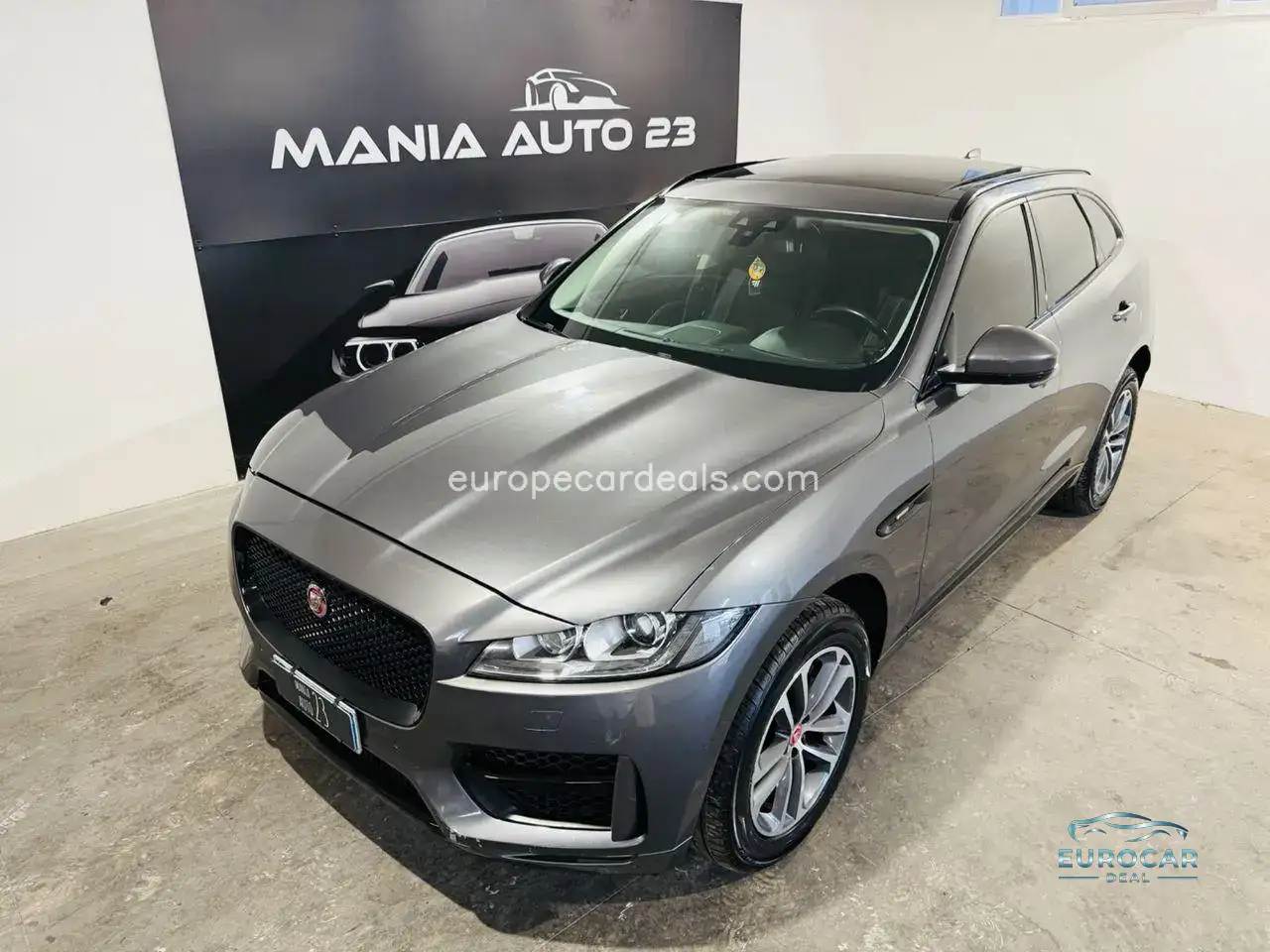 Jaguar F-Pace