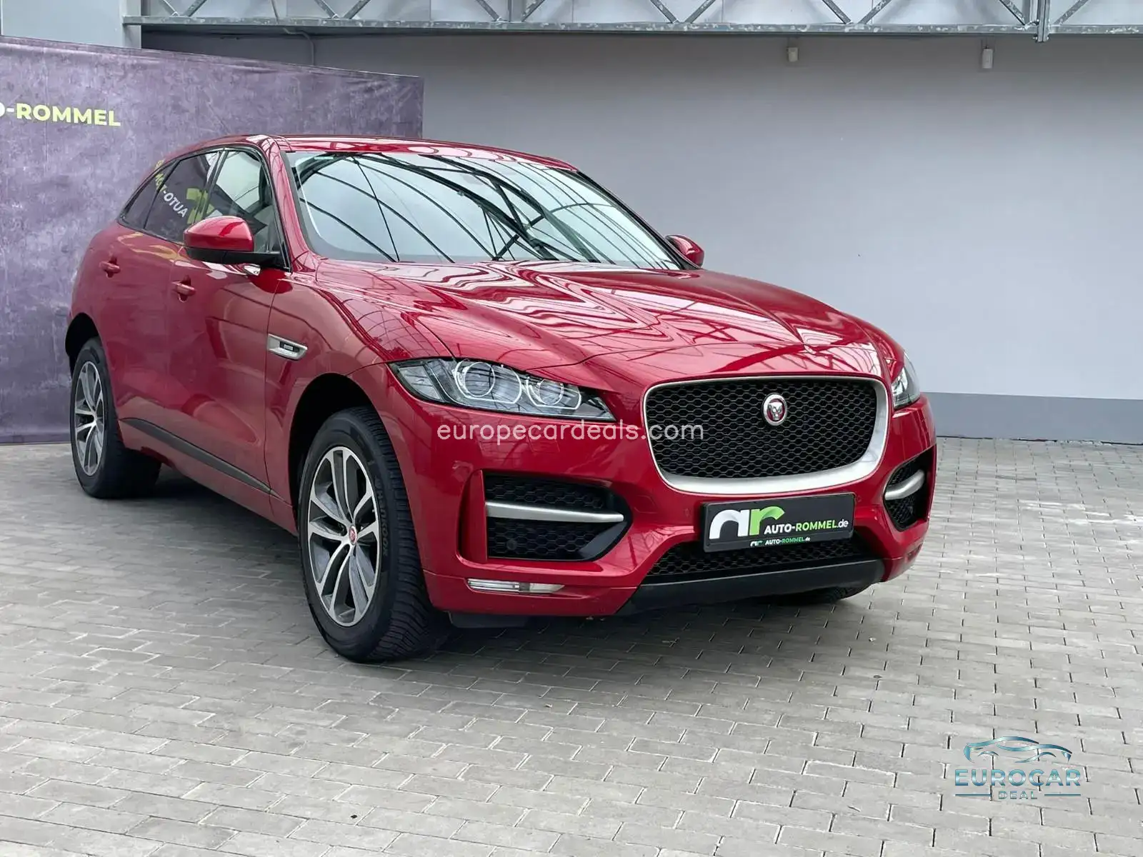 Jaguar F-Pace