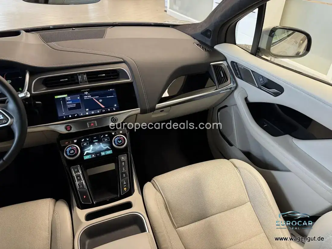 Jaguar I-Pace