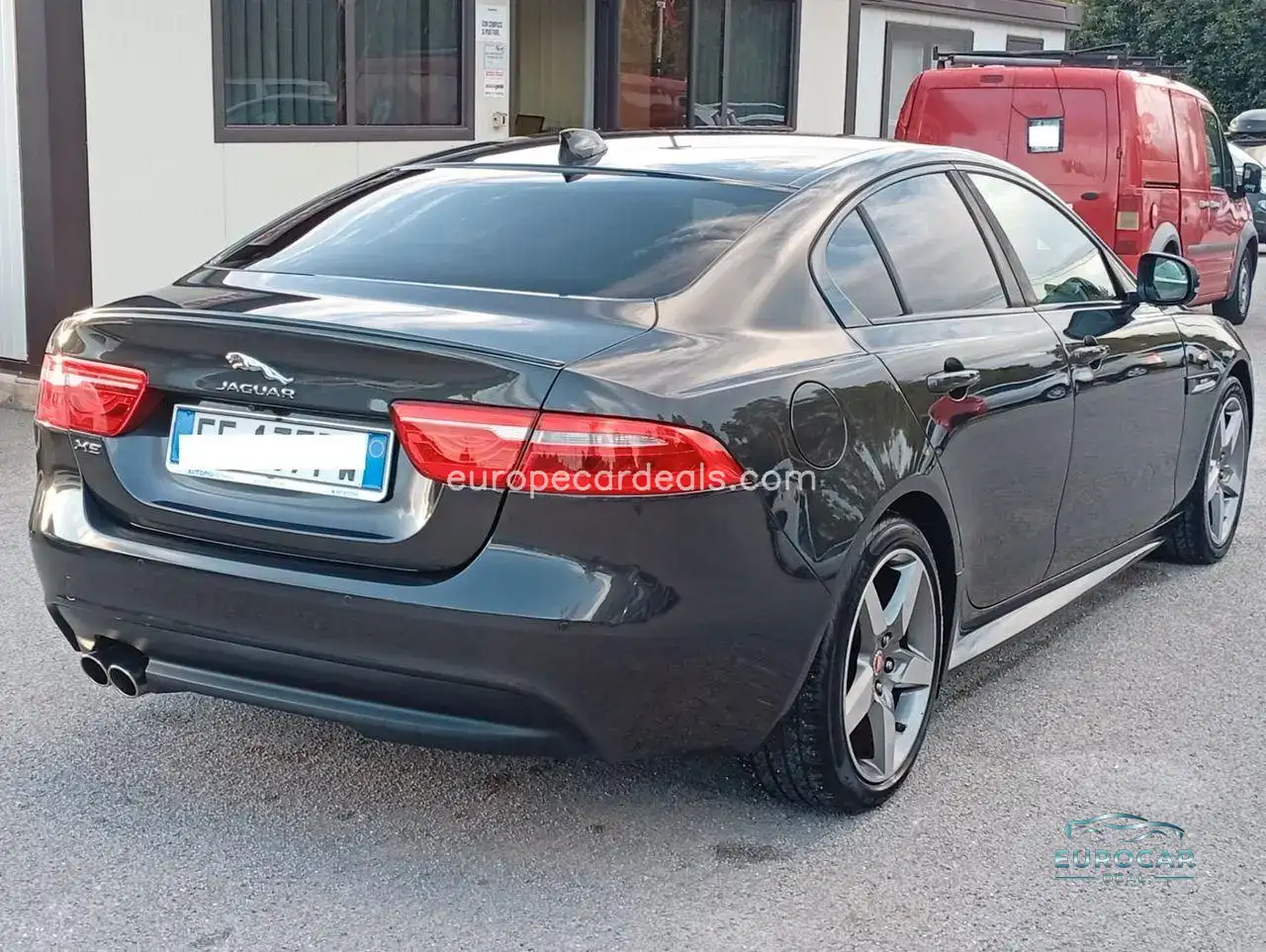Jaguar XE