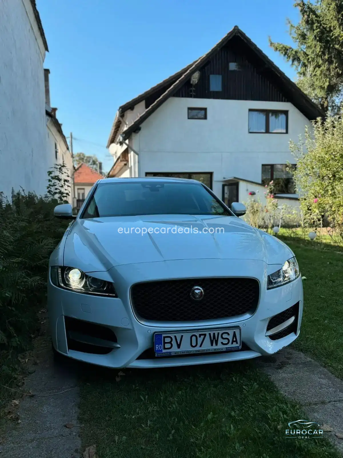 Jaguar XF