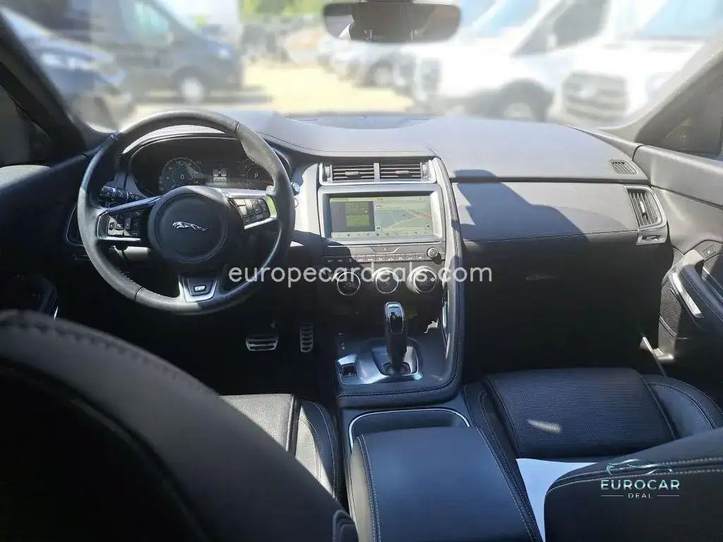 Jaguar E-Pace