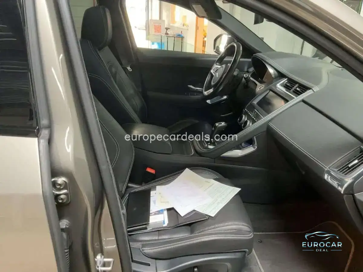 Jaguar E-Pace