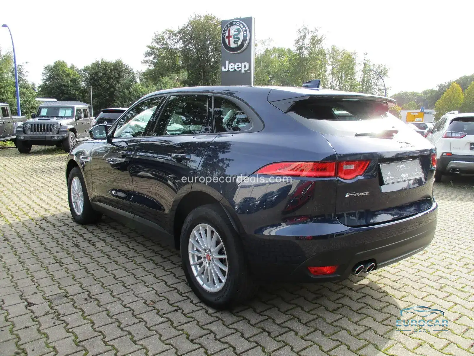 Jaguar F-Pace
