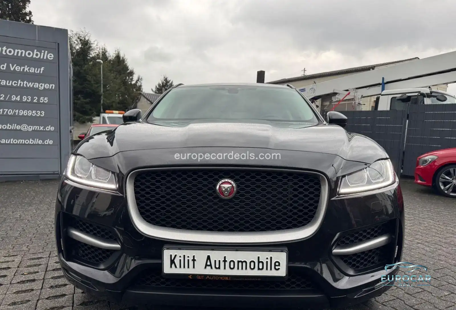 Jaguar F-Pace