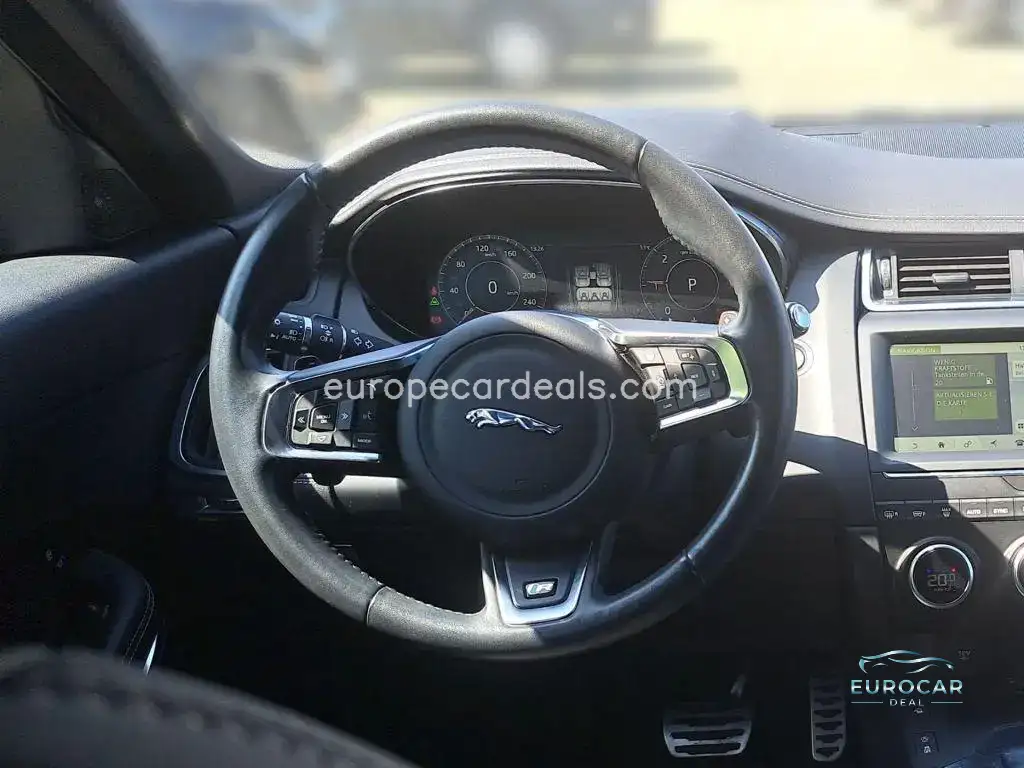 Jaguar E-Pace