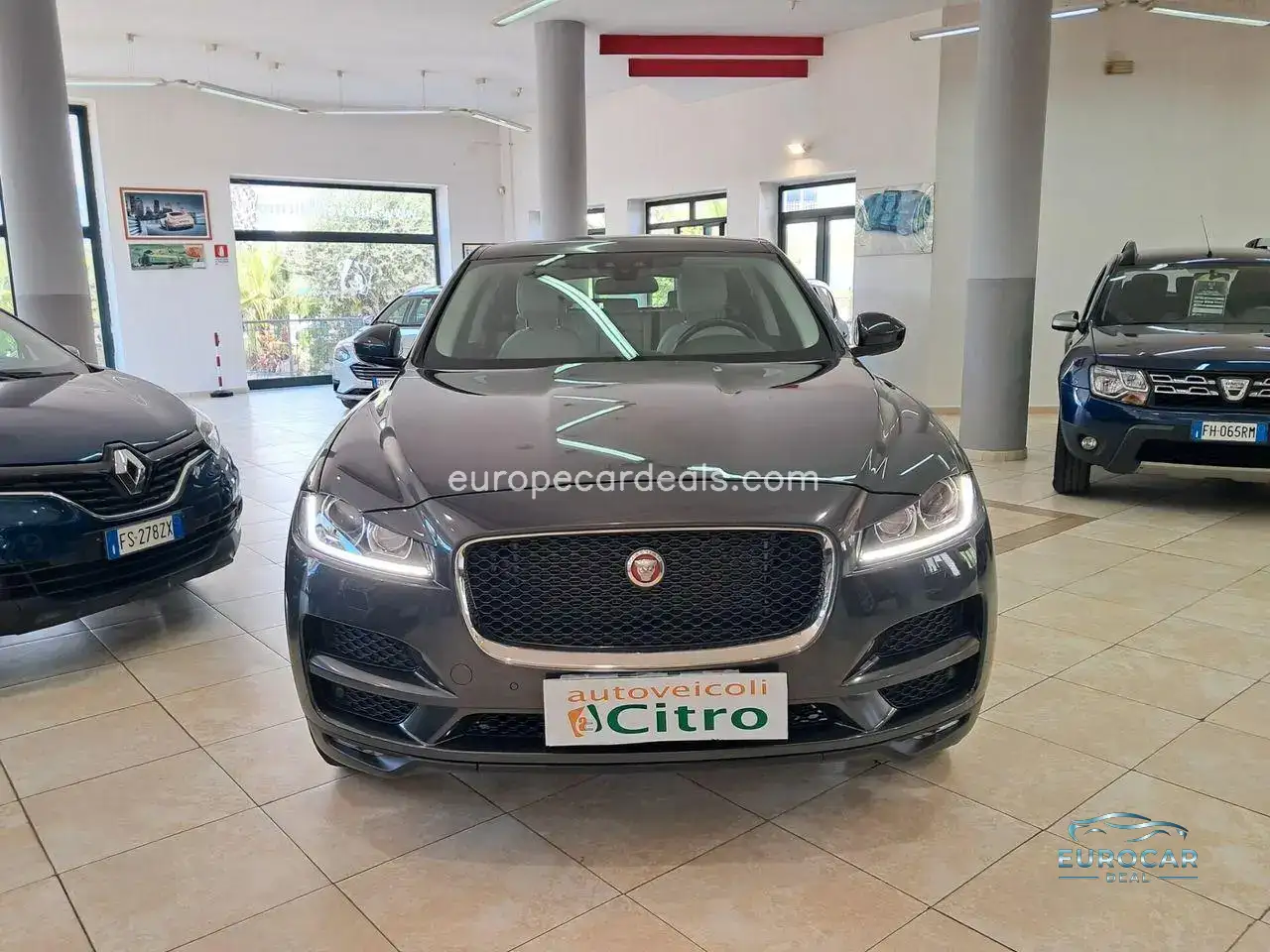 Jaguar F-Pace