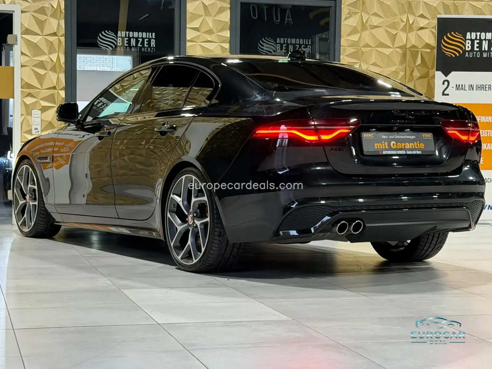 Jaguar XE