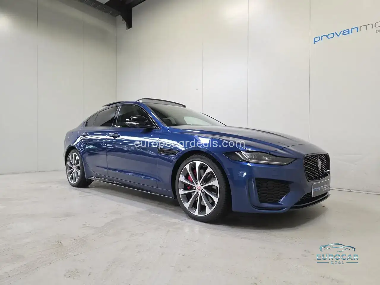Jaguar XE