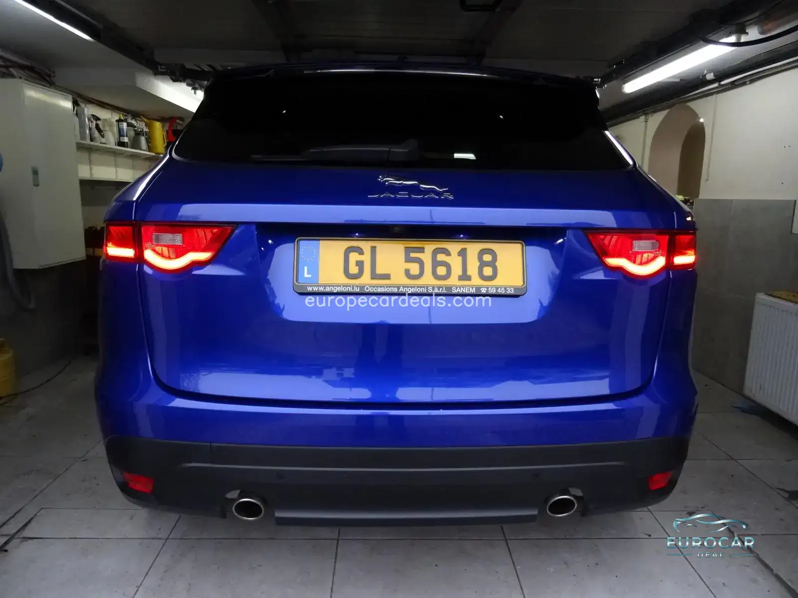 Jaguar F-Pace