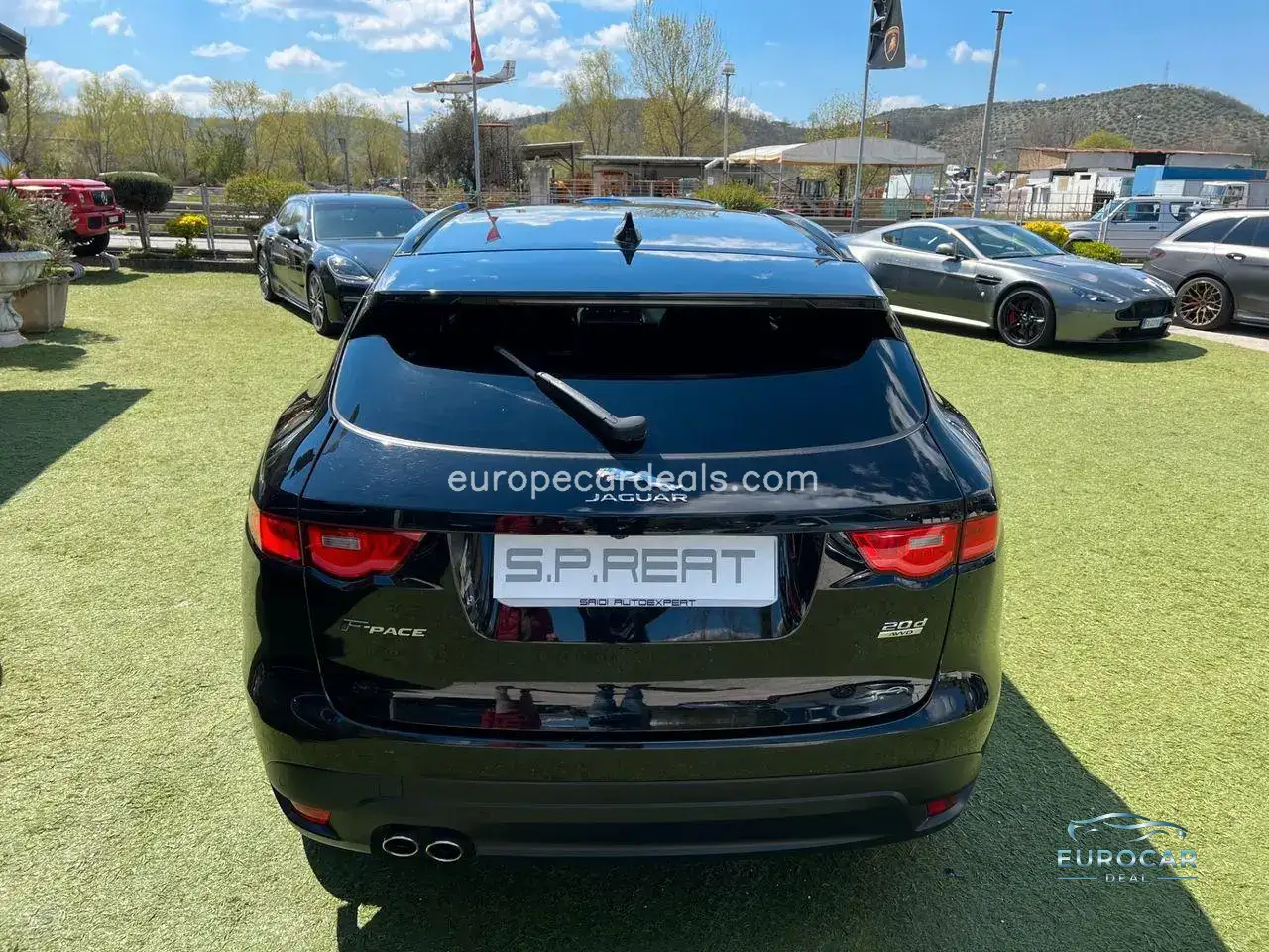 Jaguar F-Pace