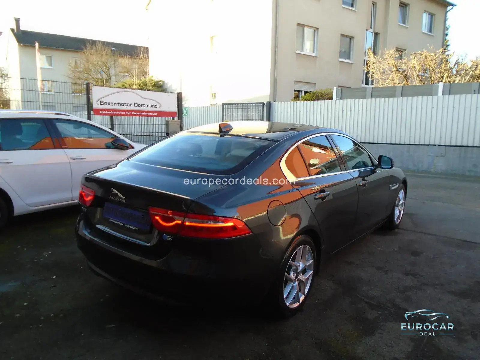 Jaguar XE