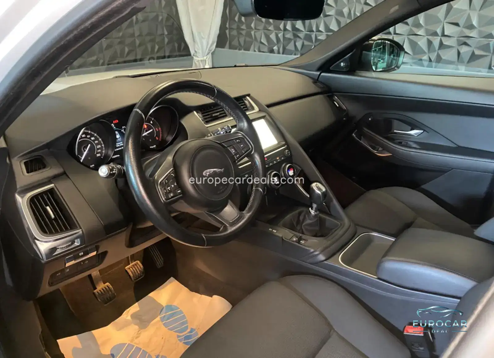 Jaguar E-Pace