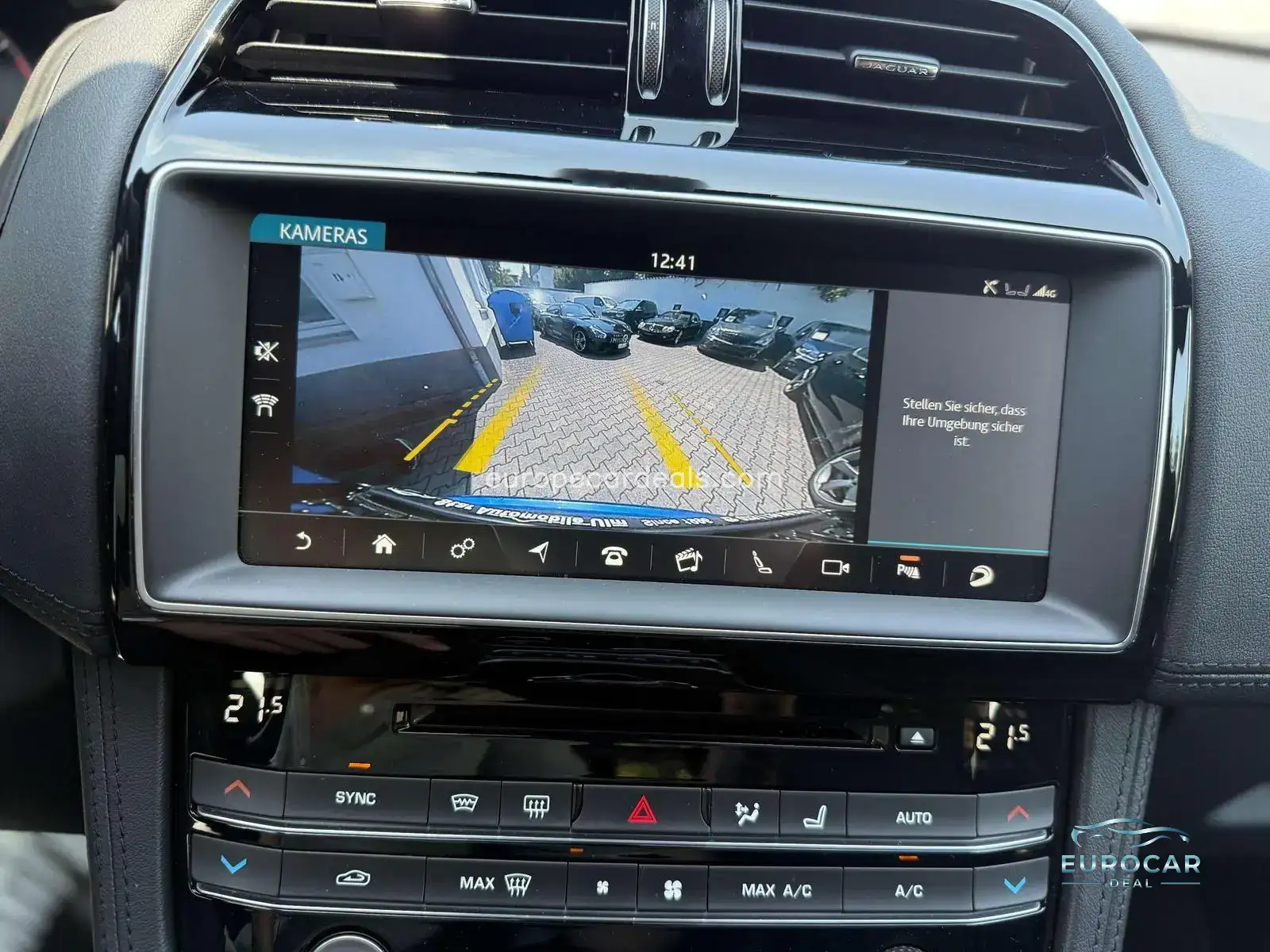 Jaguar F-Pace