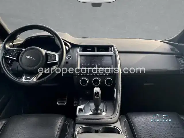 Jaguar E-Pace
