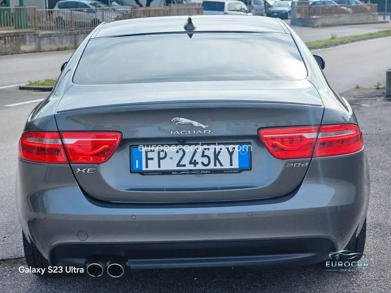 Jaguar XE