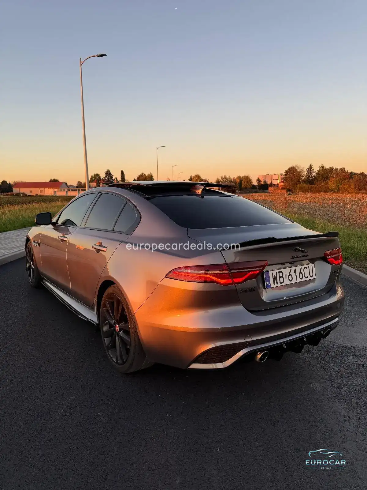 Jaguar XE
