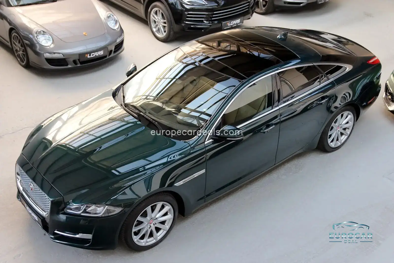 Jaguar XJ